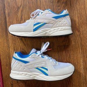 Adsum x Reebok Pyros size 8 Mens